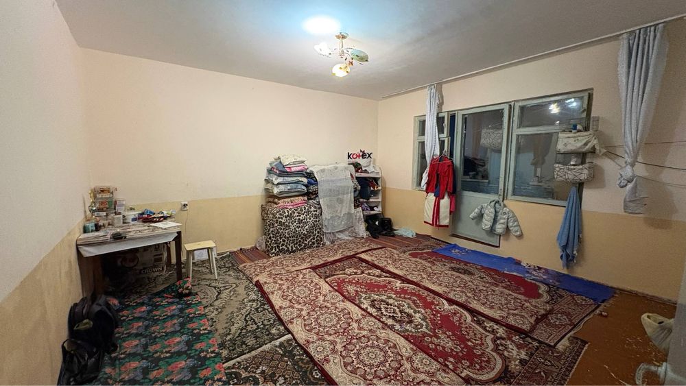 Продаю свою квартиру 1/5/9 42м2