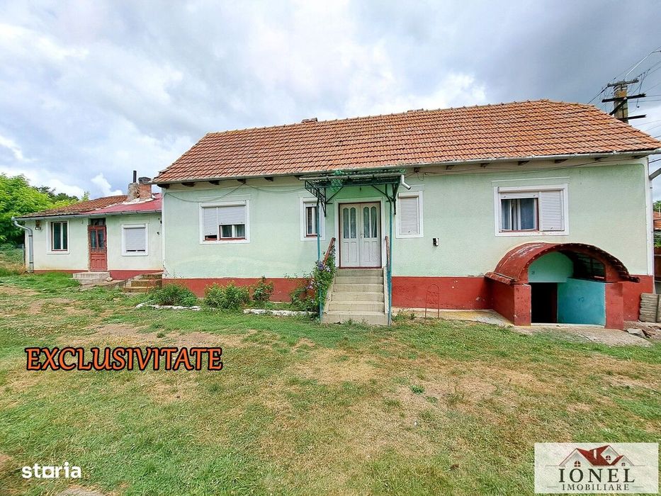 Vanzare casa in Berghin