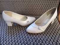 Pantofi din piele marimea 35 - 36
