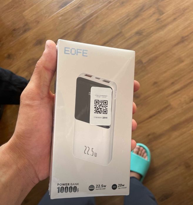 Новый Power Bank EOFE 10000 mAh 22.5W Быстрая зарядка