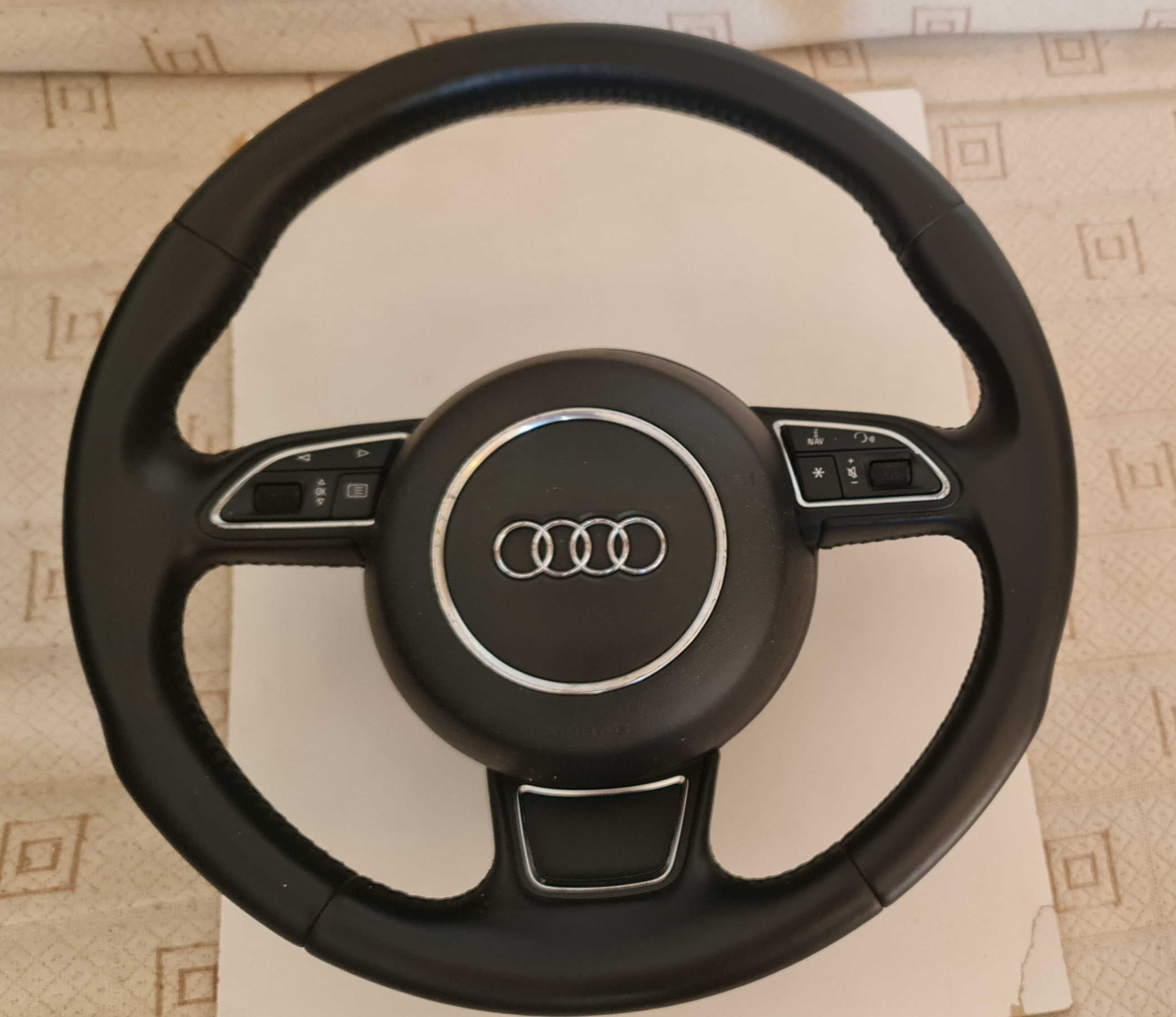 Кожен мулти волан с аербаг АУДИ Audi