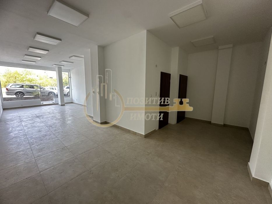 Дава се под наем Магазин в София, Манастирски ливади - 73 кв.м за 350 € - Снимка #2