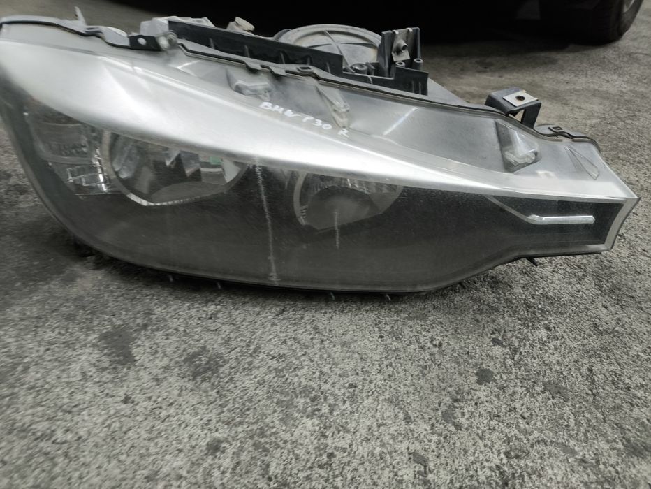 Фарове за BMW F30