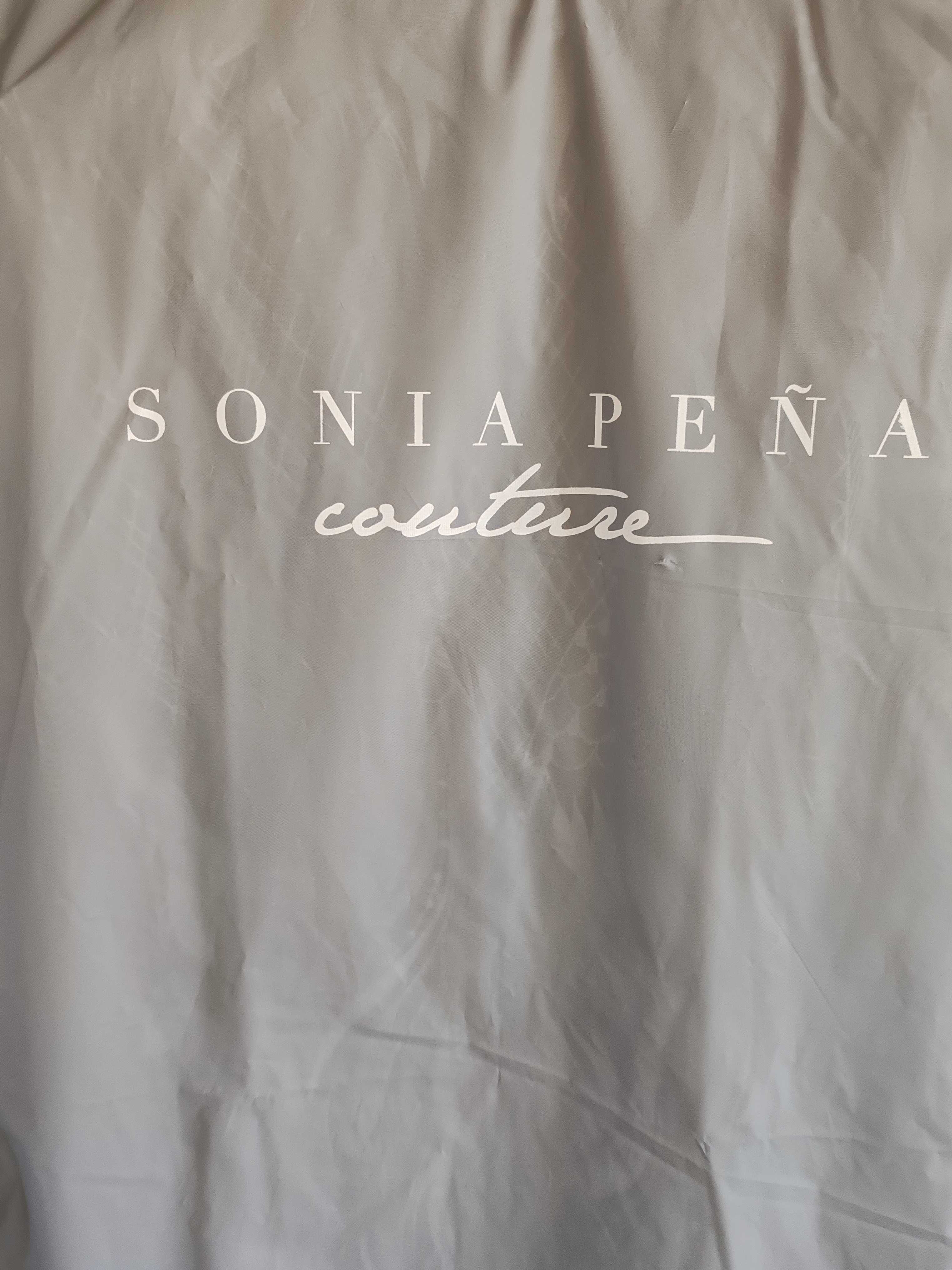 Rochie de seară mărimea 48. Producător Casa de Modă Sonia Pena, Spania