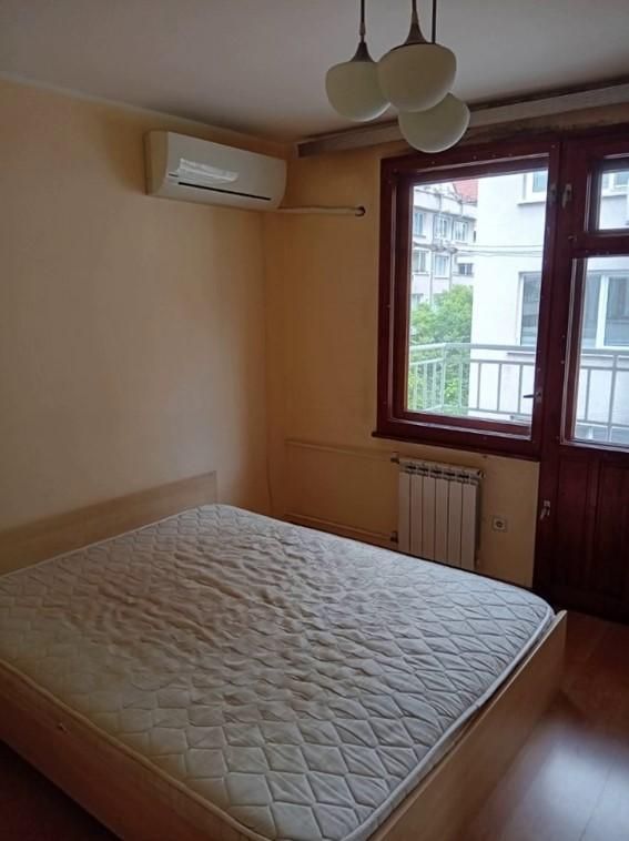 Дава се под наем Тристаен апартамент в София, Лозенец - 120 кв.м за 800 € - Снимка #4