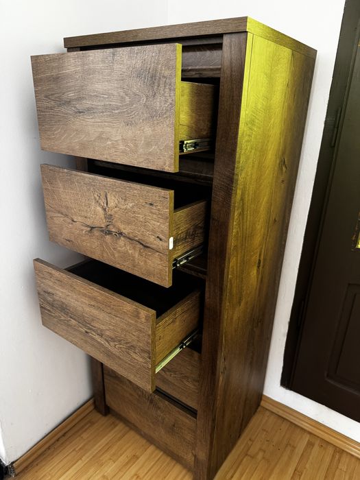 Set mobila dormitor VEDDE (JYSK)