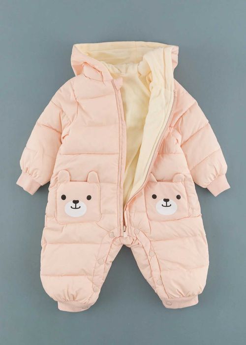 Бебешки космонавт с мечета, Пепел от рози Цвят