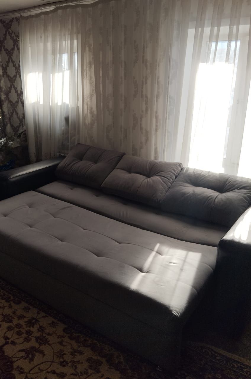Продам диван в хорошем качестве