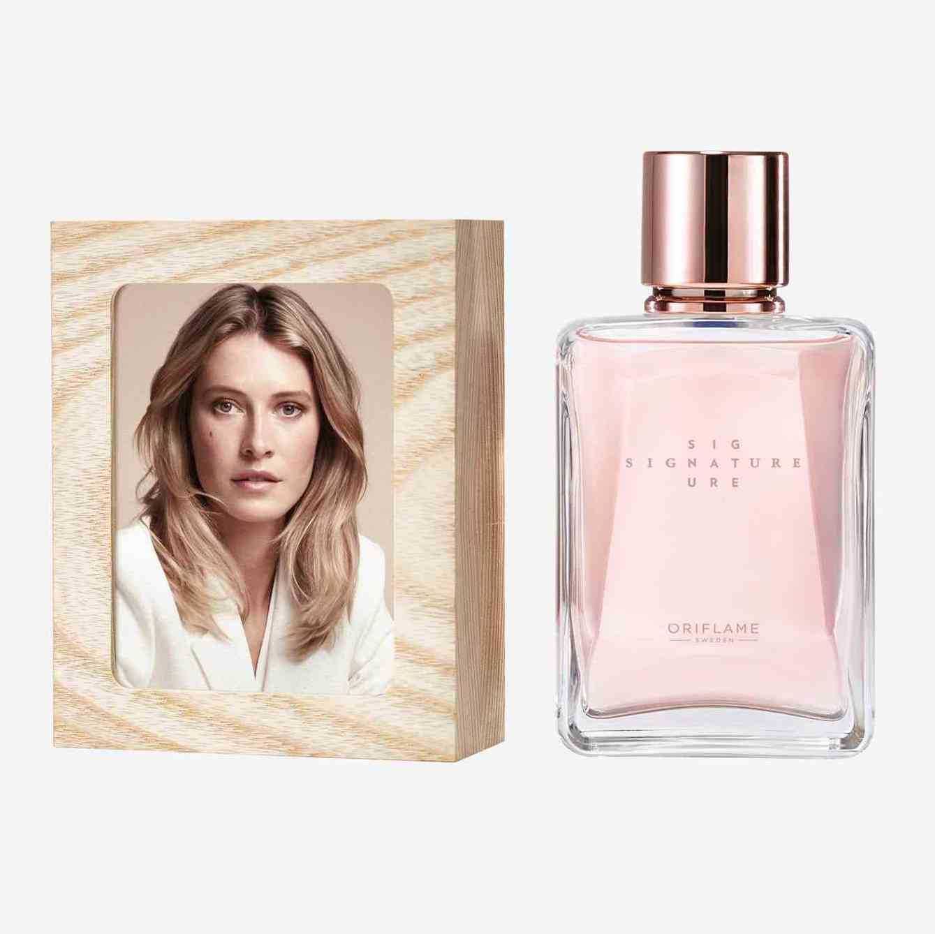 Parfum pentru ea Signature (Oriflame)