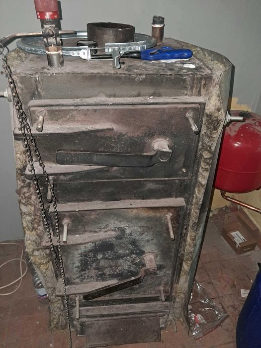 Cazan lemn/peleti/carbune