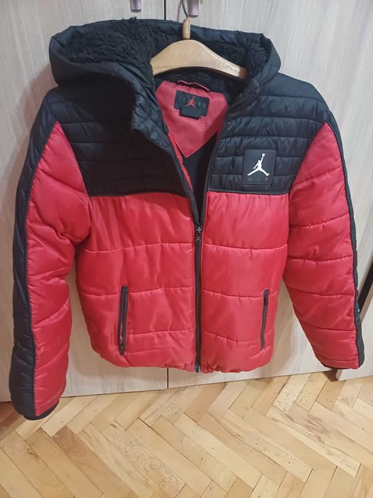 Зимно яке Jordan