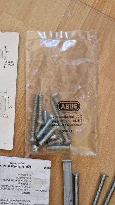 Yala aplicata ABUS 7030 - siguranță 10/10, pentru ușă intrare