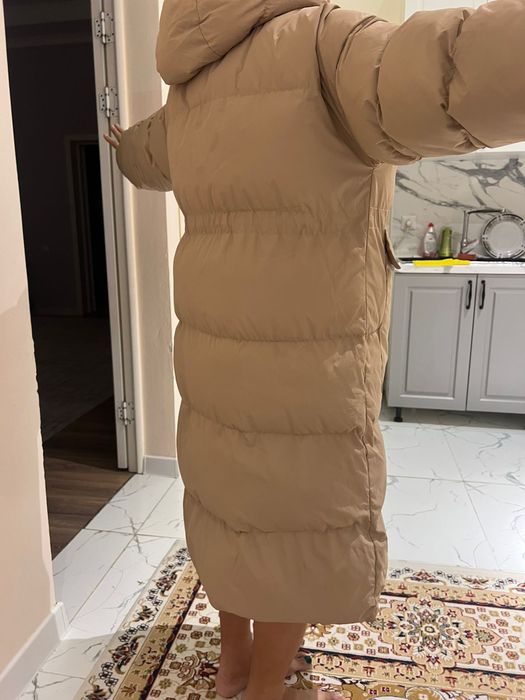 Продаю пуховикзимные 52 размер, почти новый.