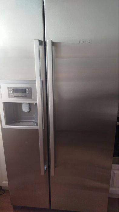 Холодильник двухдверный