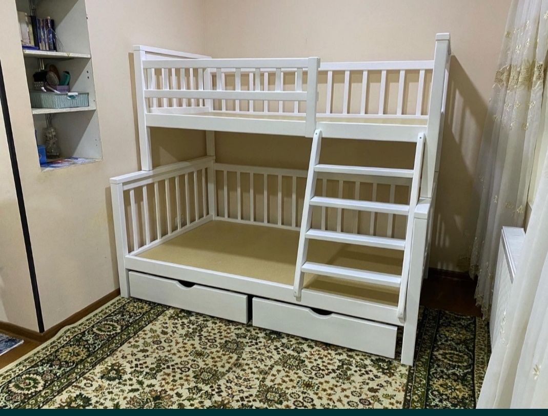Двухъярусная кровать акция