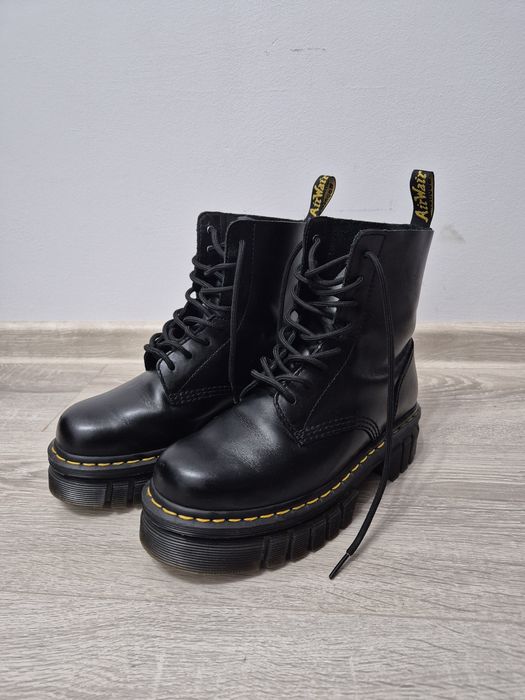Bocanci Dr. Martens