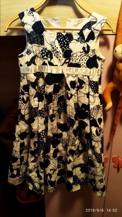 Прекрасни и красиви рокли