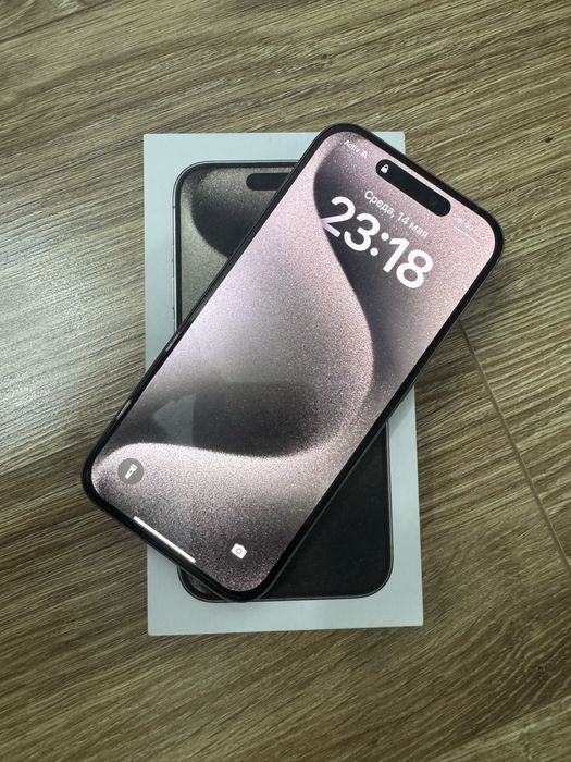 Продам Айфон 15 про