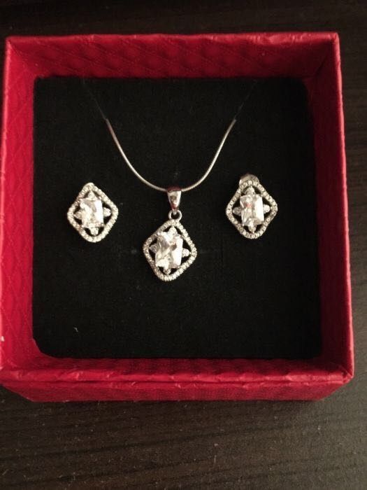 Seturi colier de argint și cercei