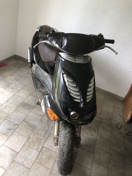 Scuter Aprilia sr50
