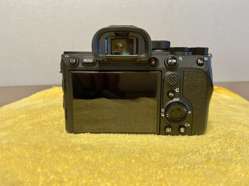 Продавам фотоапарат Sony A7RIV A