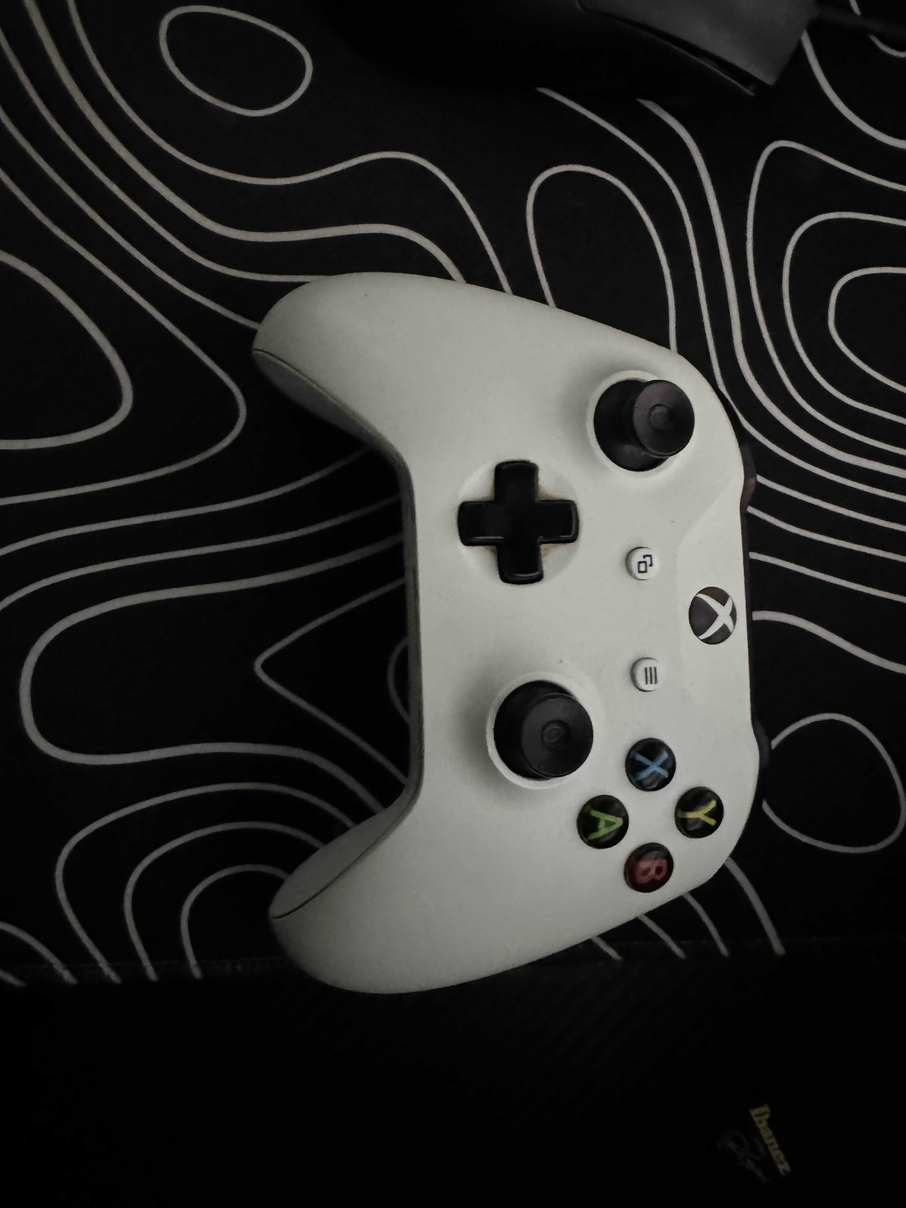 controller xbox one s+cablu de conectare la calculator
