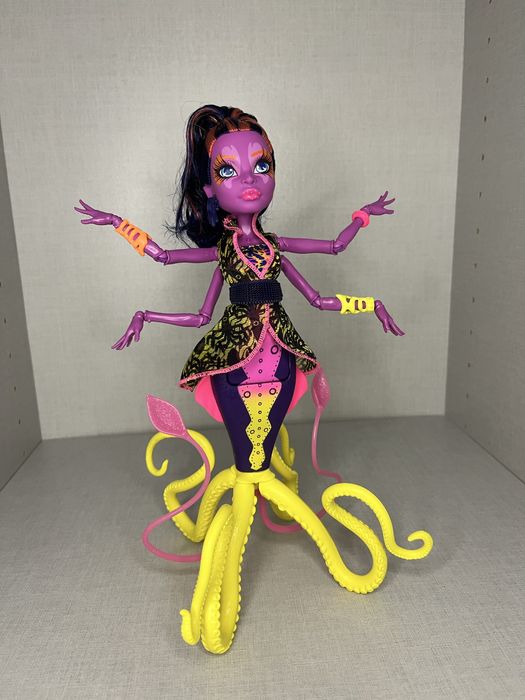 Papusa Monster High Kala Merri