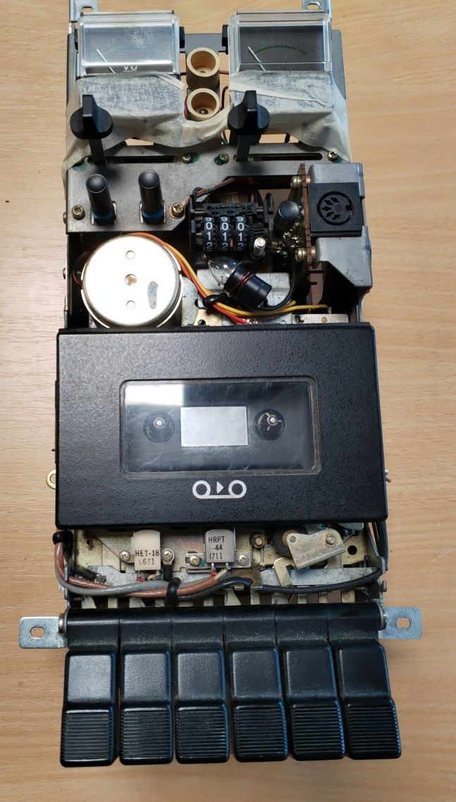 Mecanism casetofon cu electronică, funcțional