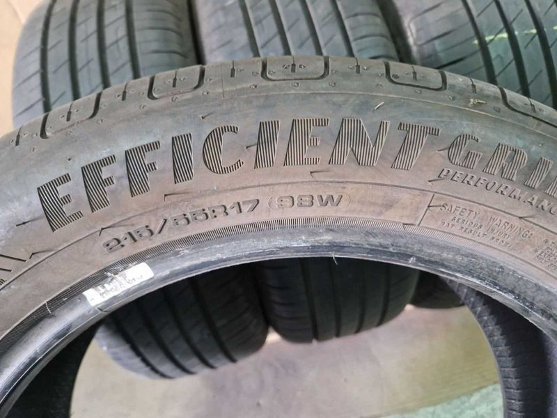 4 Goodyear R17 215/55
летни гуми DOT4720