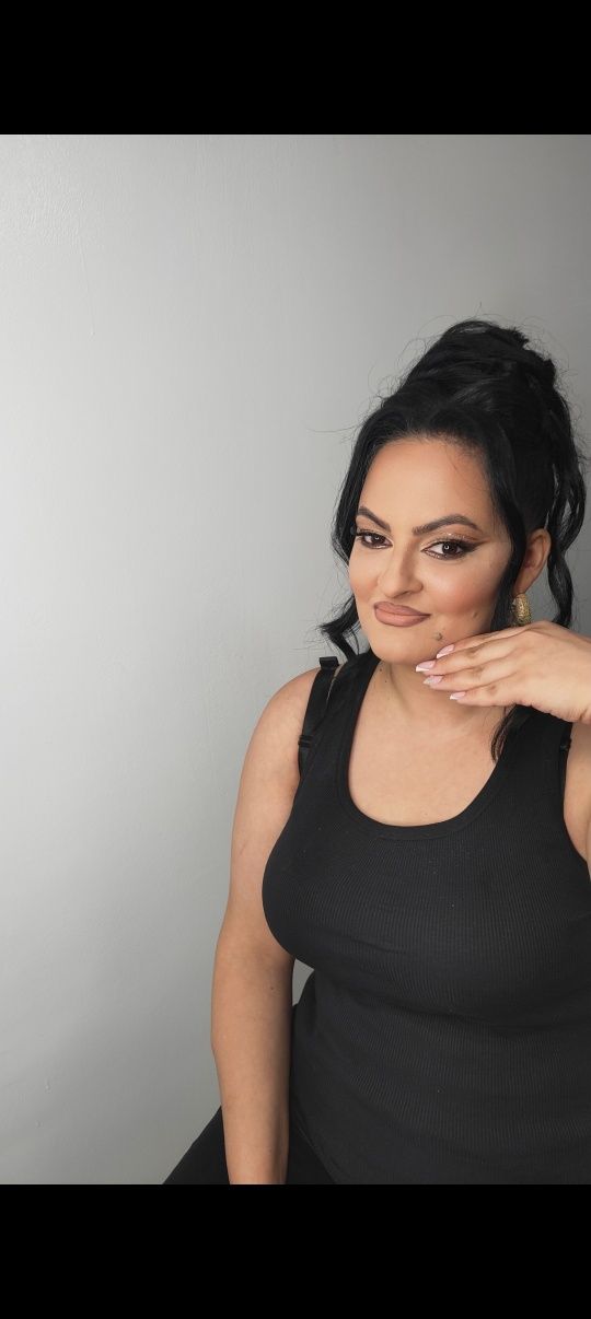 Make-up profesional 150 ron