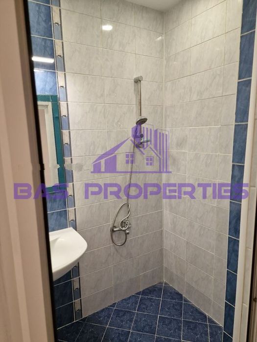 Продава се Тристаен апартамент в София, Толстой - 64 кв.м за 2157 €/кв.м - Снимка #9