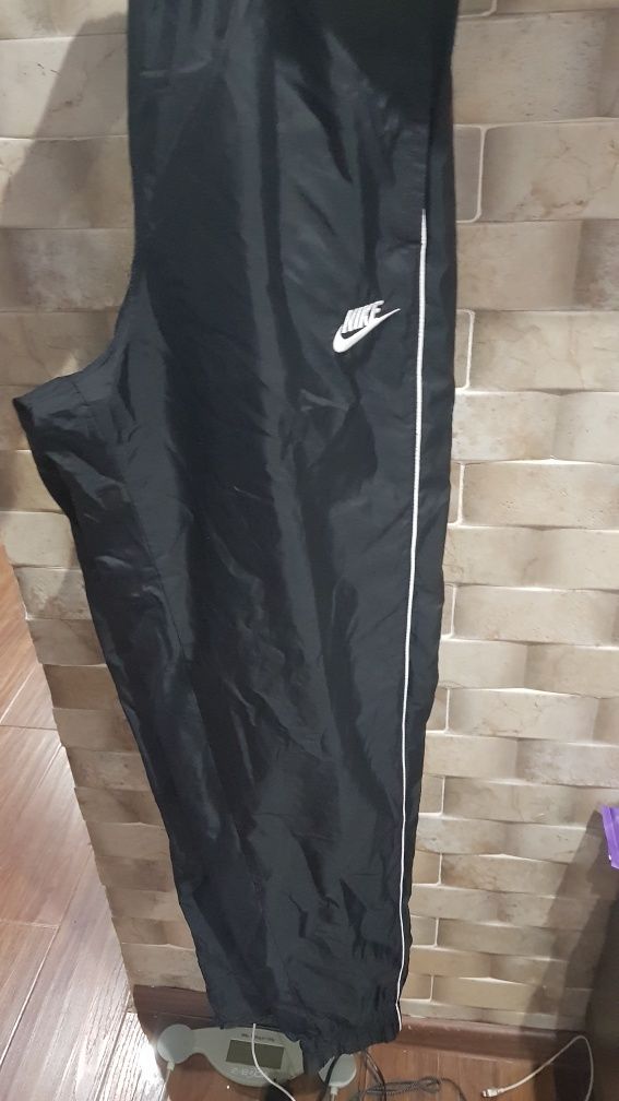 Pantaloni bărbat nike original S