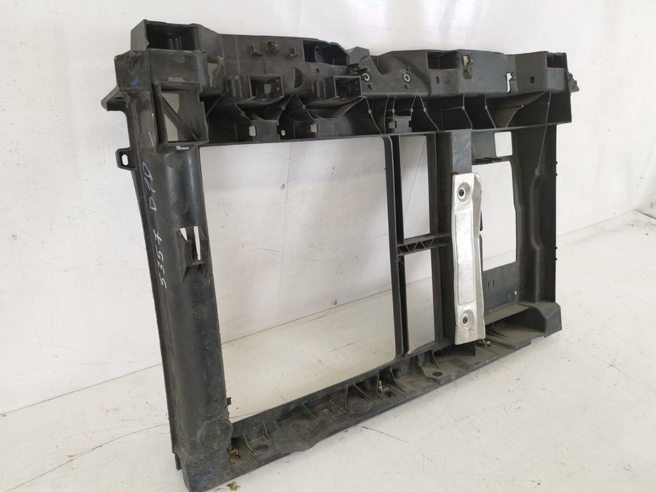 Предна траверса Пежо / Peugeot 207 1 , , , Оригинална, в добро състоян