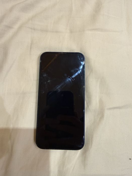 Iphone 13 128 gb (като нов)