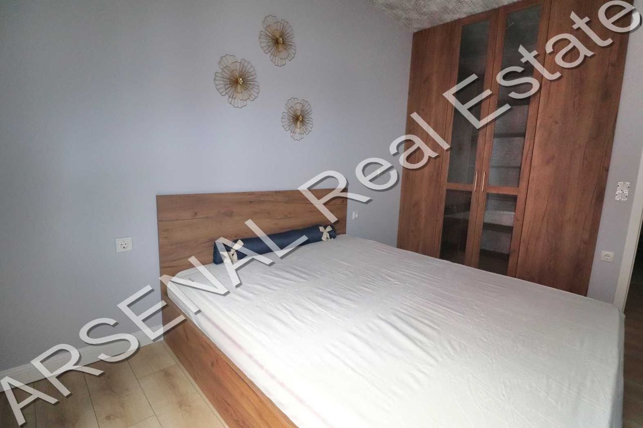 Дава се под наем Двустаен апартамент в София, Витоша - 77 кв.м за 750 € - Снимка #4