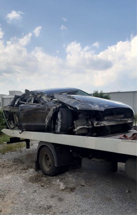 Audi a8 4.2 TDI на части