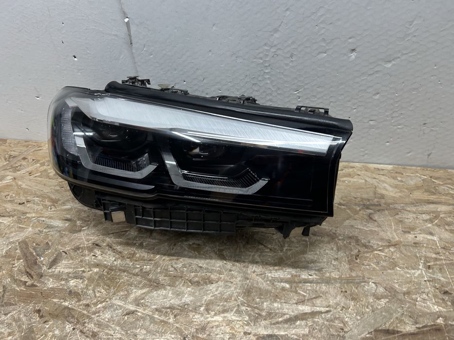 Far bmw G30 G31 seria 5 Lci full led 2020-2023 dreapta