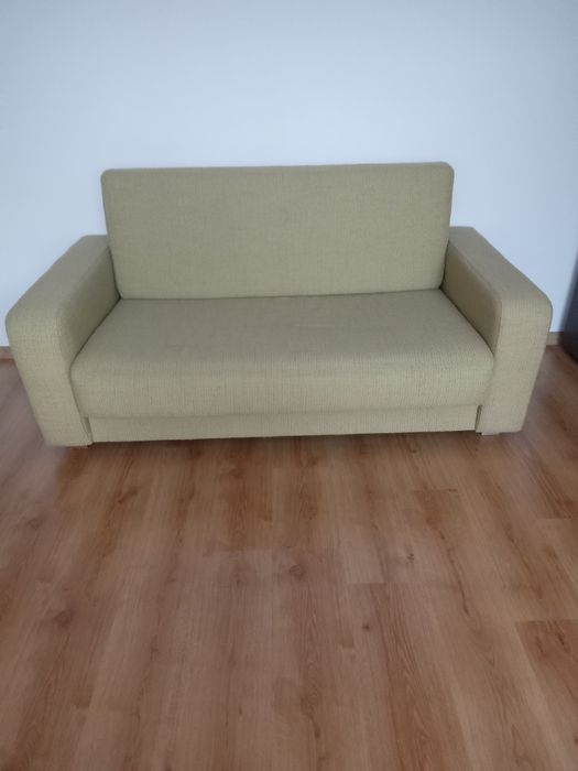 Vand canapea 2 persoane extensibila