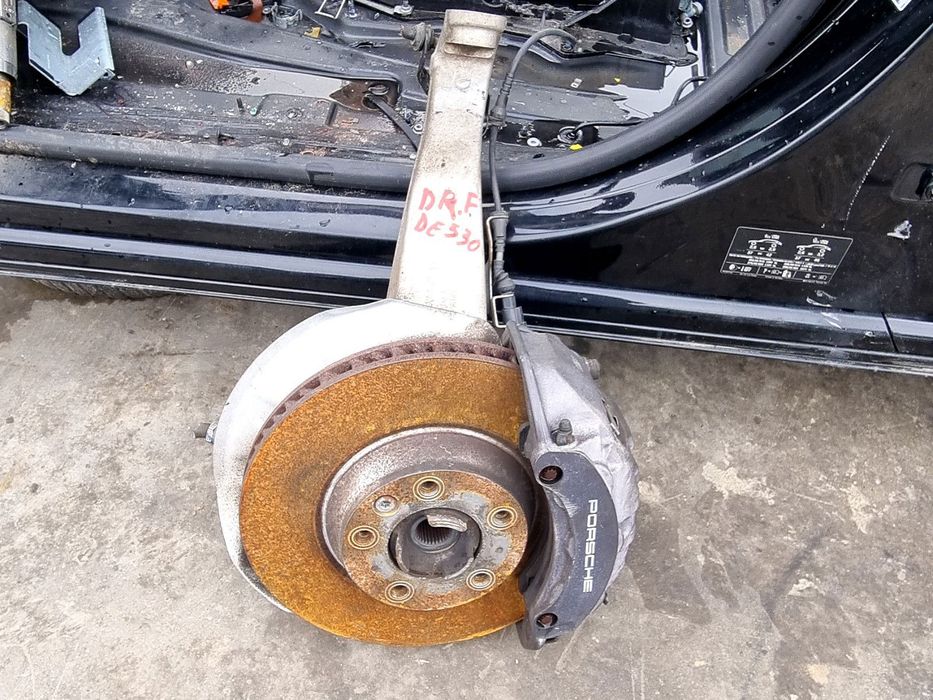 Fuzeta fata dreapta PORSCHE Cayenne (92A) [Fabr 2010-2017] 3.0 TDI CRC