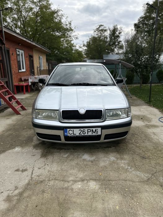 Skoda Octavia 1