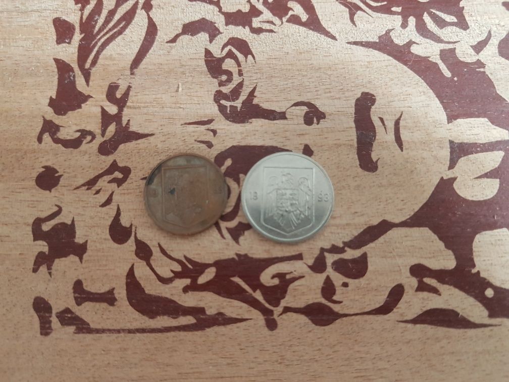 Monezi vechi 5 si de 1 leu
