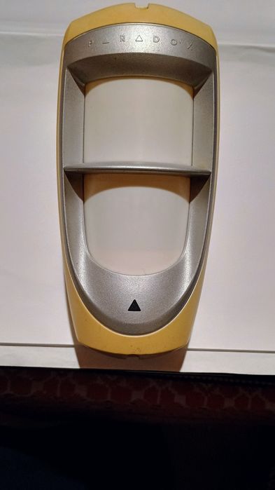 Vând senzori wireless PMD85 ,PMD1p,  și senzor fum