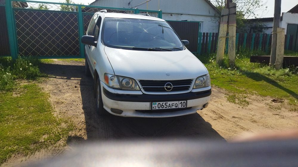 Опель синтра минивен