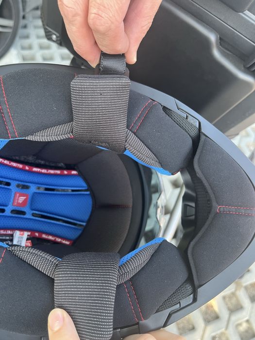 Каска MT ATOM 2 размер L