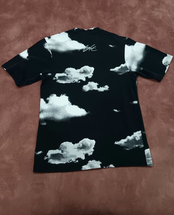 Тениски на Nike & Jordan Оригинални