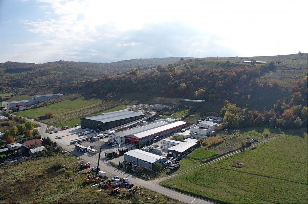 Inchiriez hala industriala moderna +birouri in Baciu 4eur