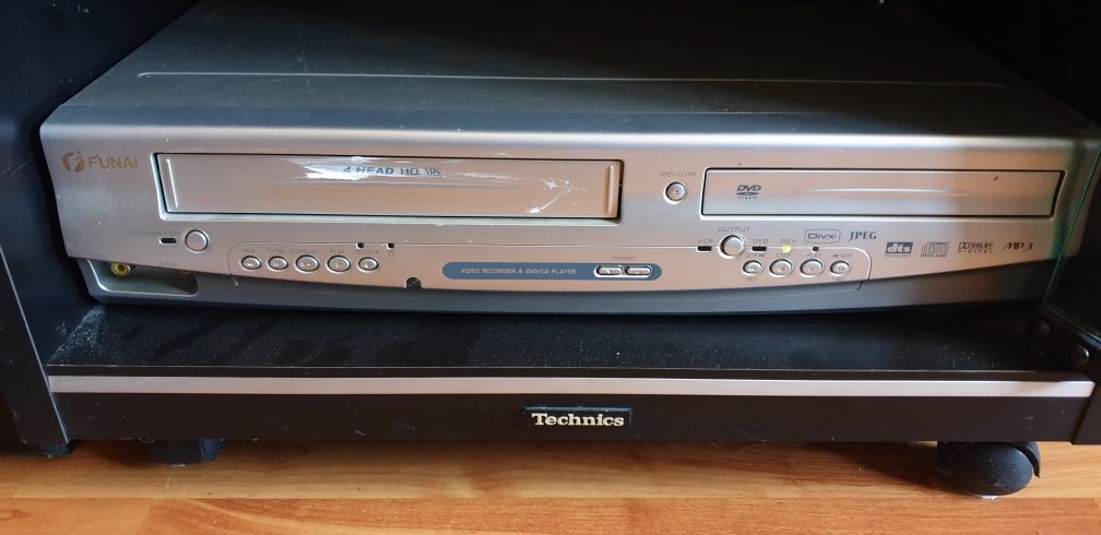 Video recorder VHS/DVD FUNAI DCVR 7530D combo