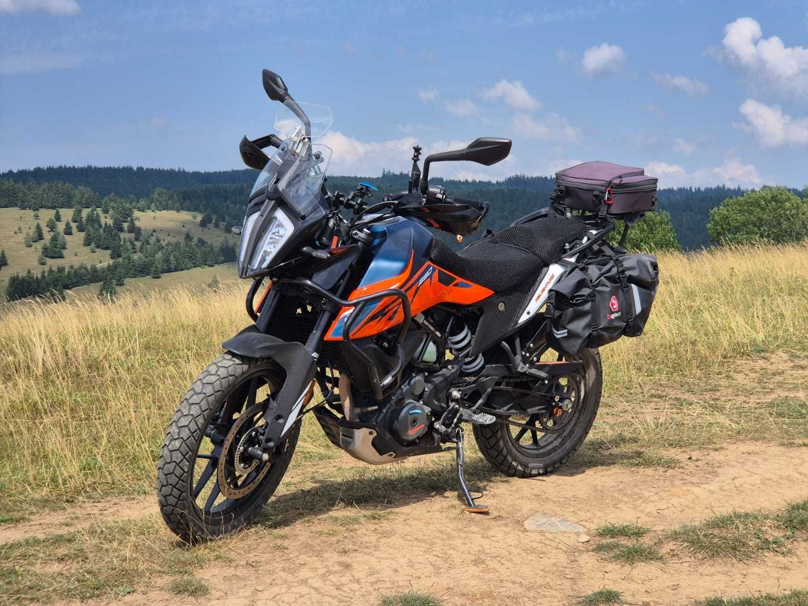 KTM 390 Adventure 2023 – 10.000 km – impecabilă, multe accesorii