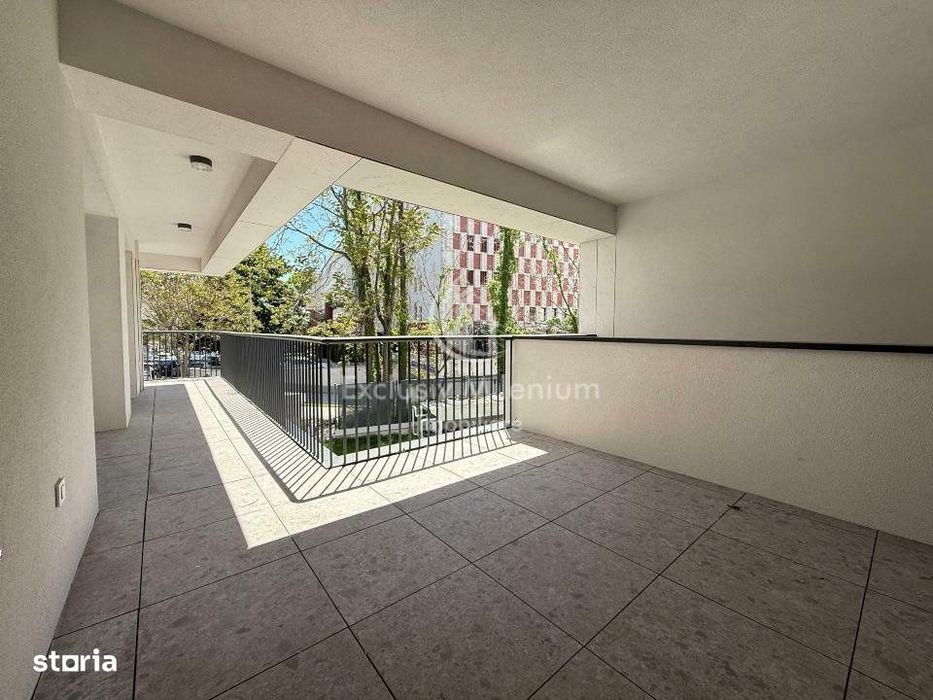 Universitate Bloc NOU Batistei - Birouri InterContinental