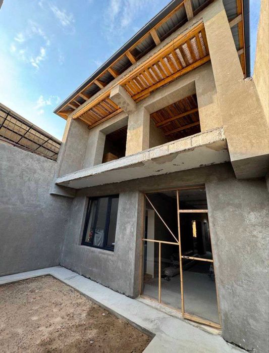 Новый дом коробка,ориентир зоопарк